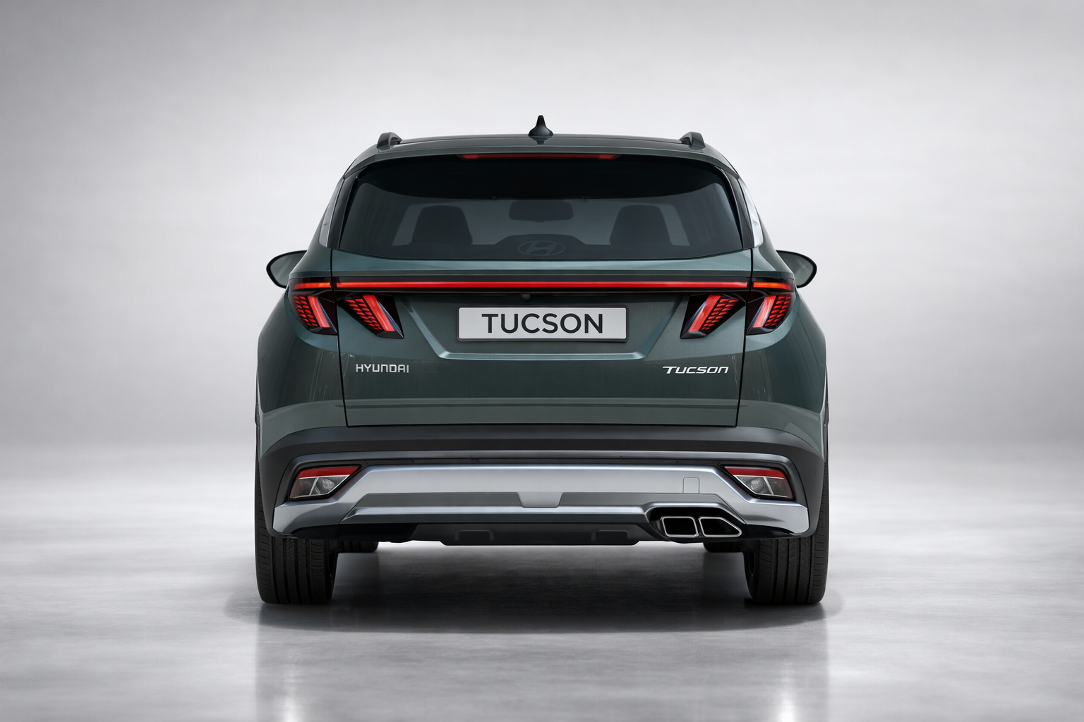 Hyundai Tucson - view 2